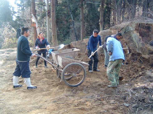 hard work at Five Immortals temple