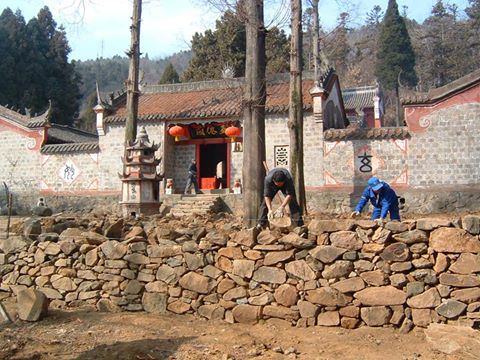 works at five immortals temple in wudang